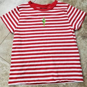 EUC Grinch Forever 21 red and whiteS/S shirt